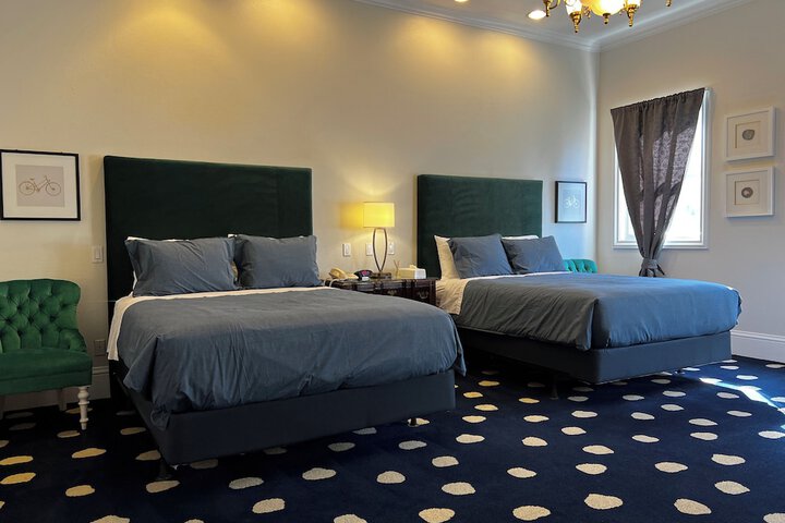 Room 29 of 47