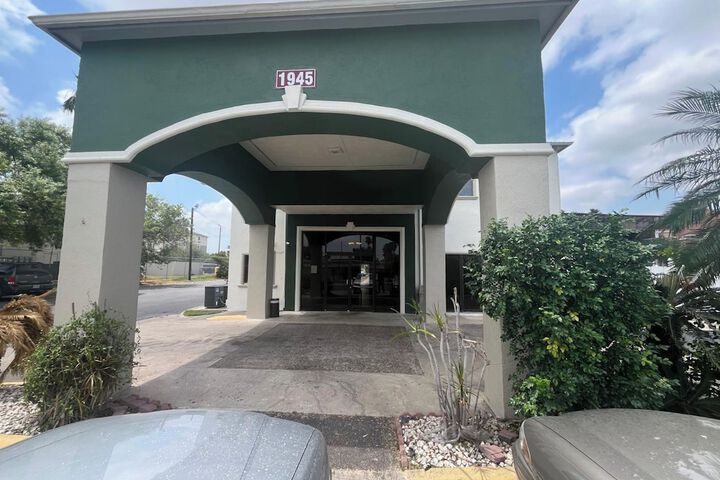 Hotel 2 of 40