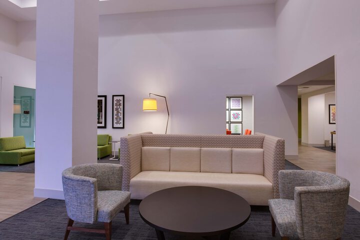 Hotel 4 of 41