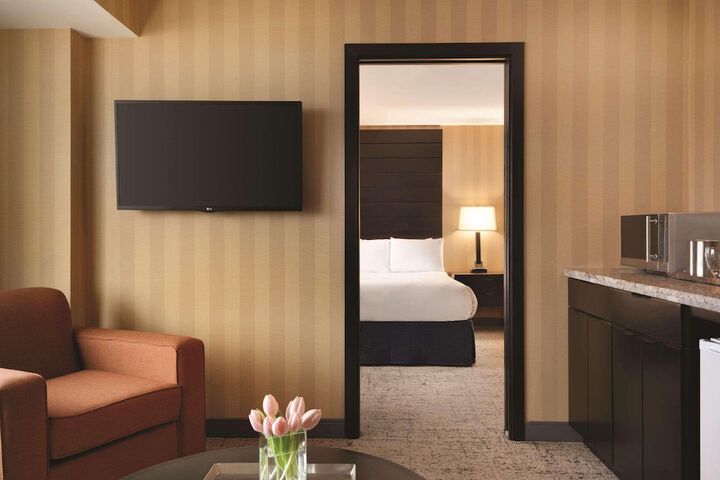 Room 20 of 38