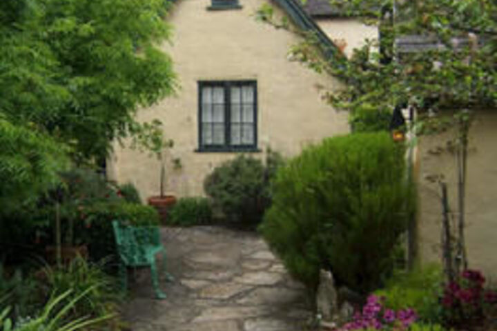 Edgemere Cottages