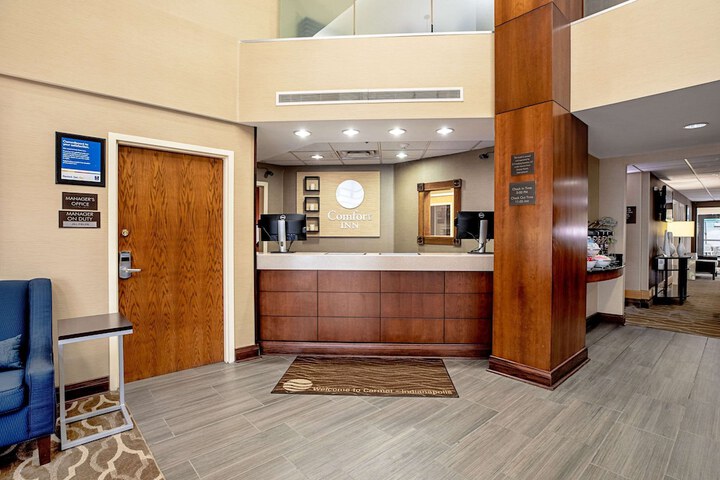 Hotel Interior 10 of 39