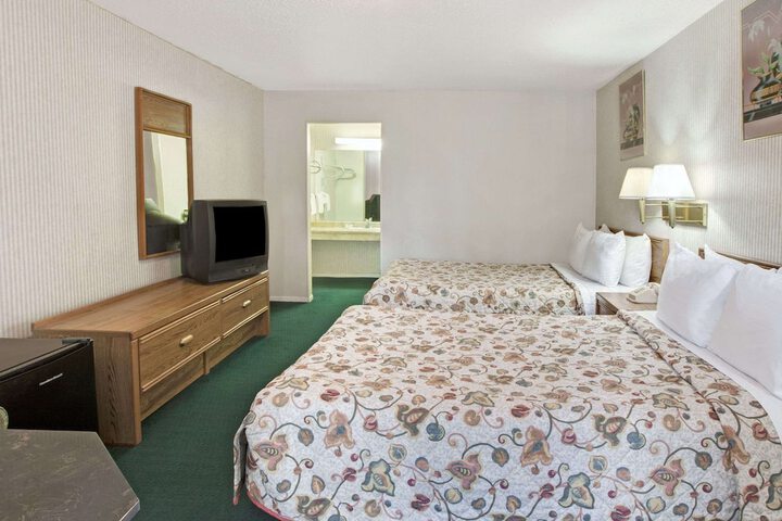 Knights Inn South Houston