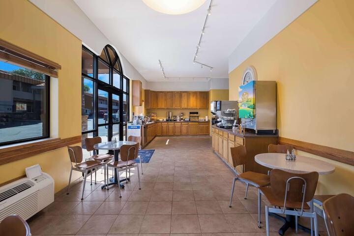 Best Western Plains Motel