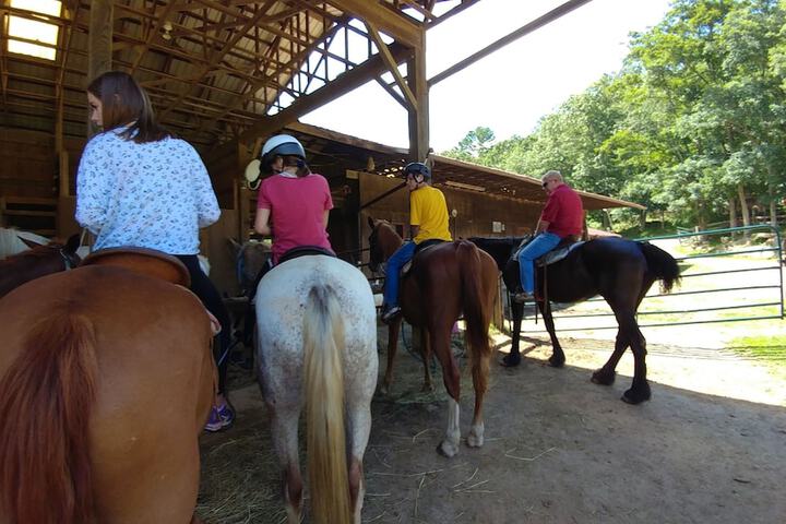 Arrowmont Stables & Cabins