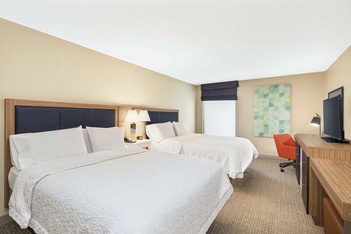 Room 11 of 22