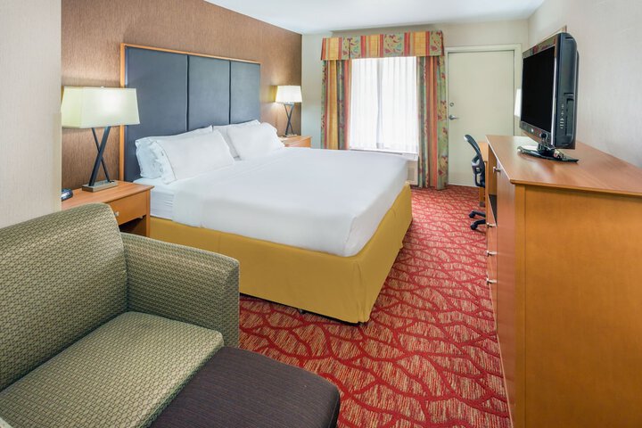 Room 14 of 46