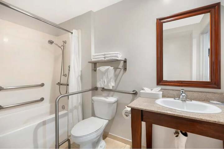 Comfort Inn Cockatoo near LAX Airport