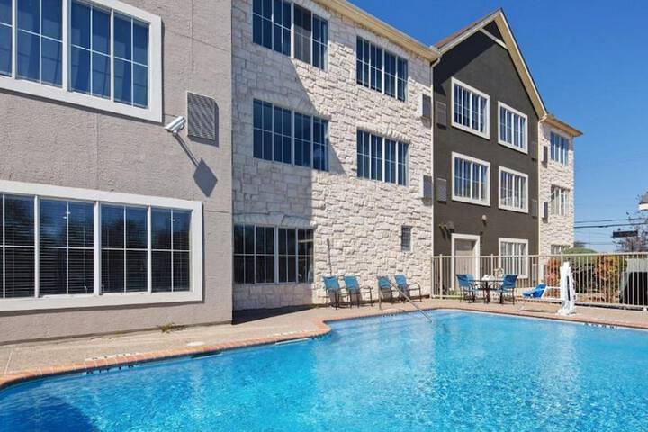 Pool 5 of 29