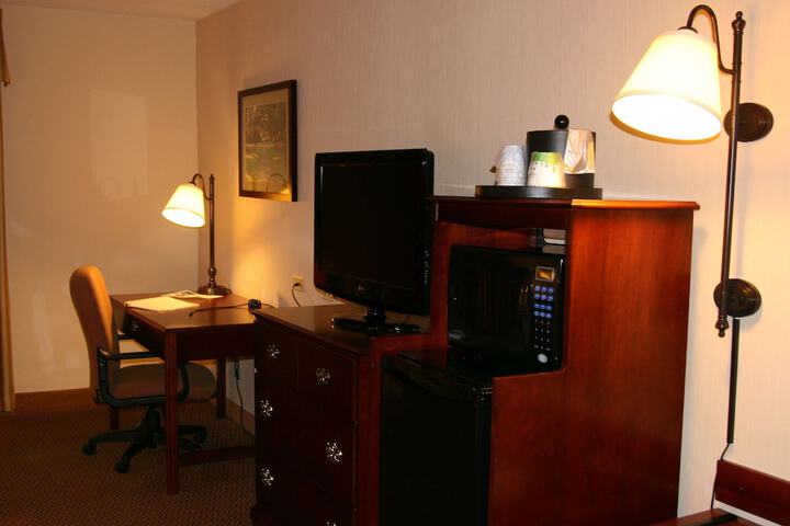 Room 52 of 69