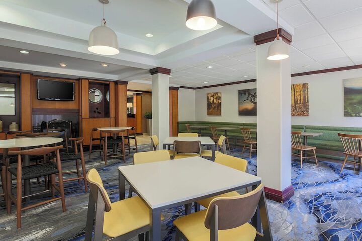 Fairfield Inn & Suites Mahwah