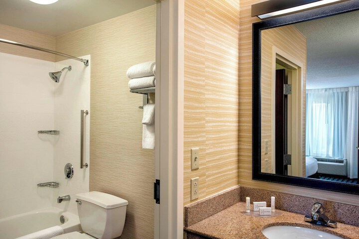 Fairfield Inn and Suites by Marriott Merrillville