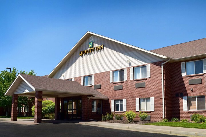 Hotel 2 of 44