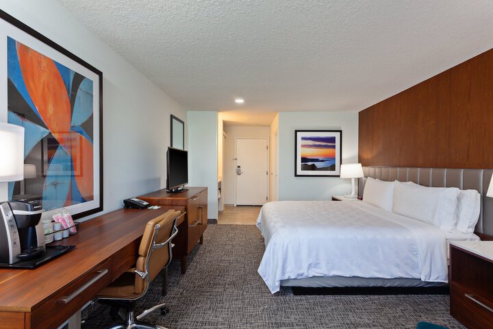 Room 49 of 65