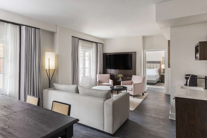 Mills House Charleston Curio Collection by Hilton