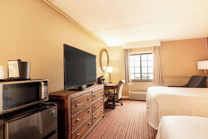 Fireside Inn & Suites West Lebanon