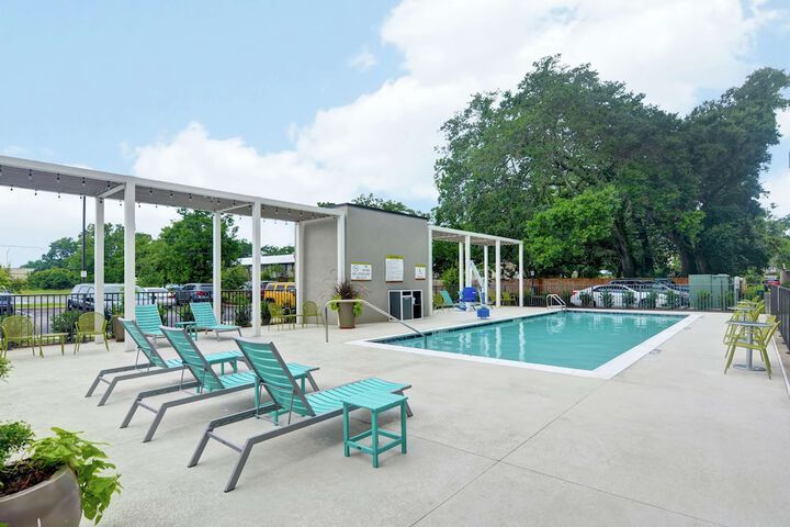 Pool 5 of 55
