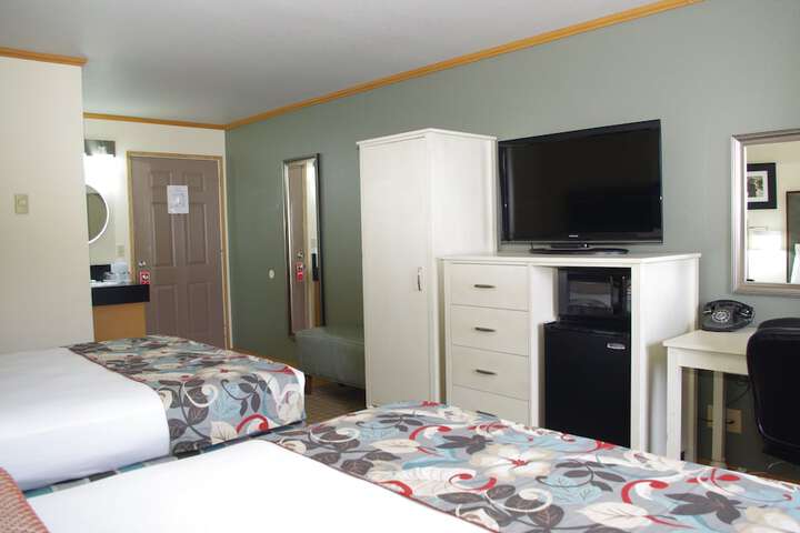 Room 27 of 33