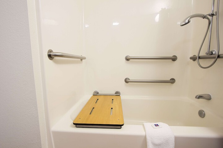Motel 6 East Brunswick NJ