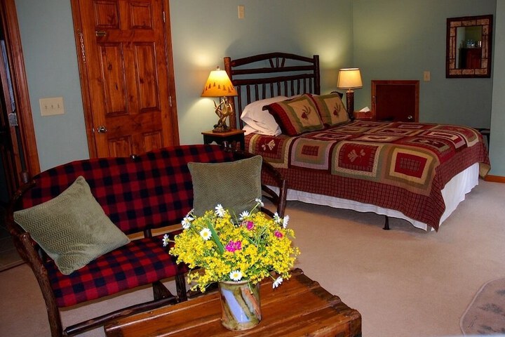 Room 34 of 51