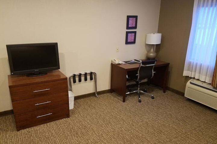 Room 22 of 68