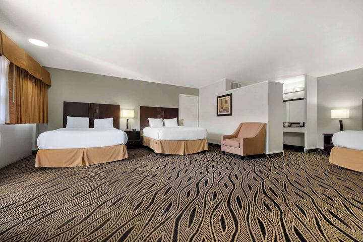 Best Western Red Carpet Inn