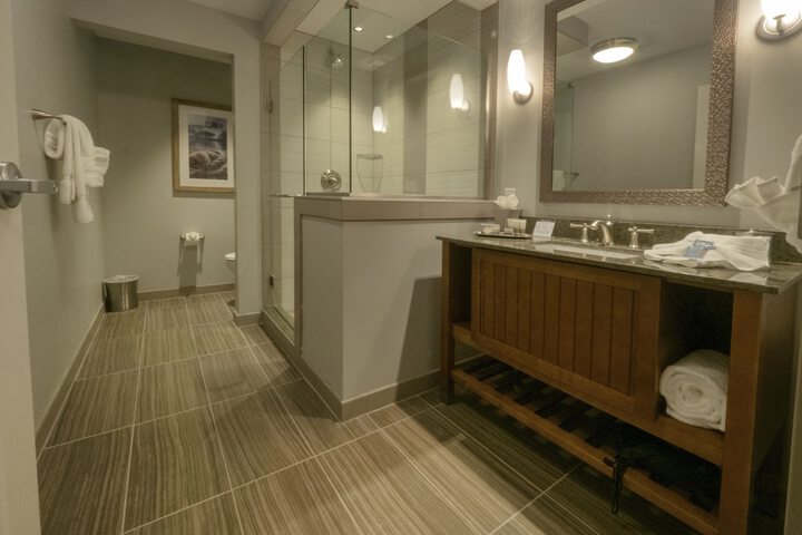 Room 12 of 30