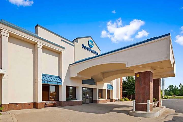 Valley Plaza Inn