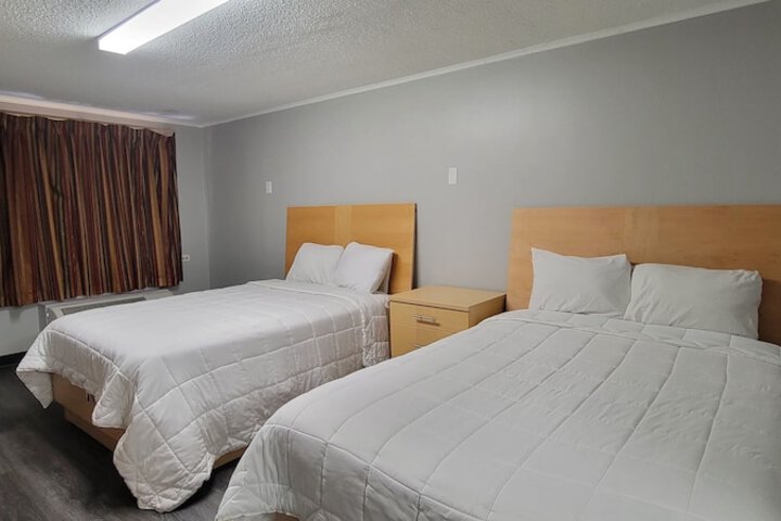 Superlodge