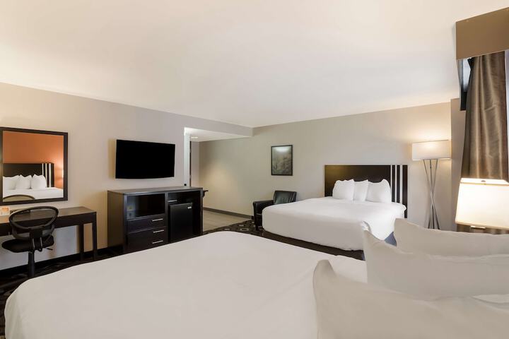Grand Z Casino Hotel by Red Lion Hotels