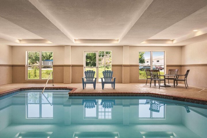 Pool 2 of 32
