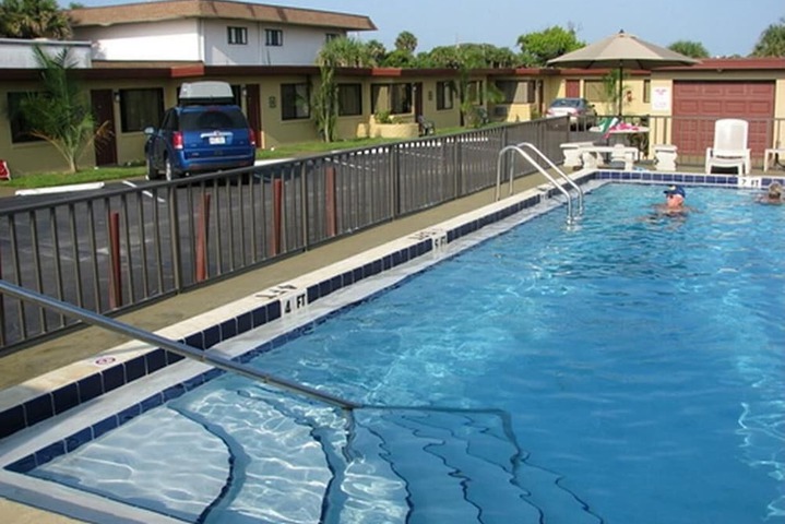 Pool 9 of 42