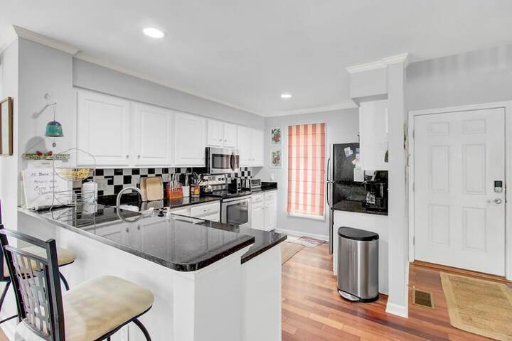 Racquet Club 35 by Wild Dunes in Resort Core