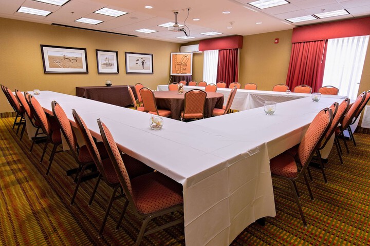 Hampton Inn & Suites Jacksonville