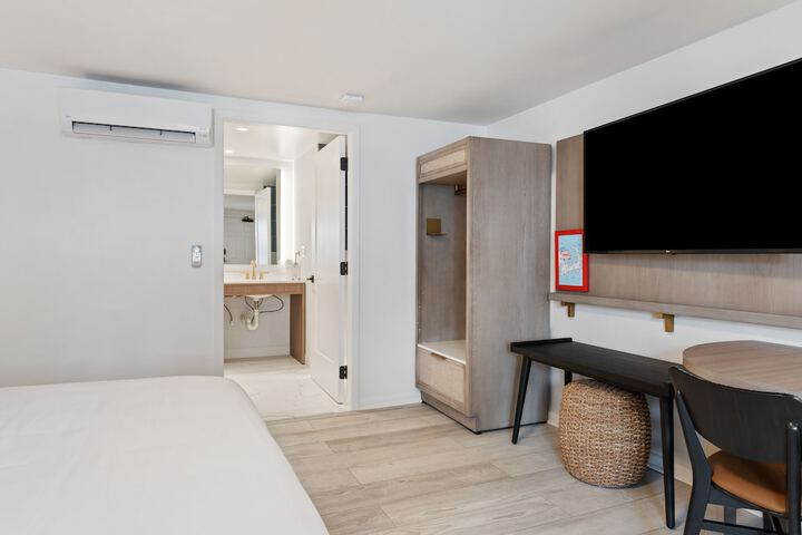 Room 35 of 45