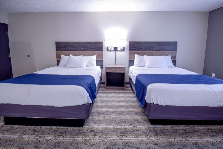 Room 28 of 46