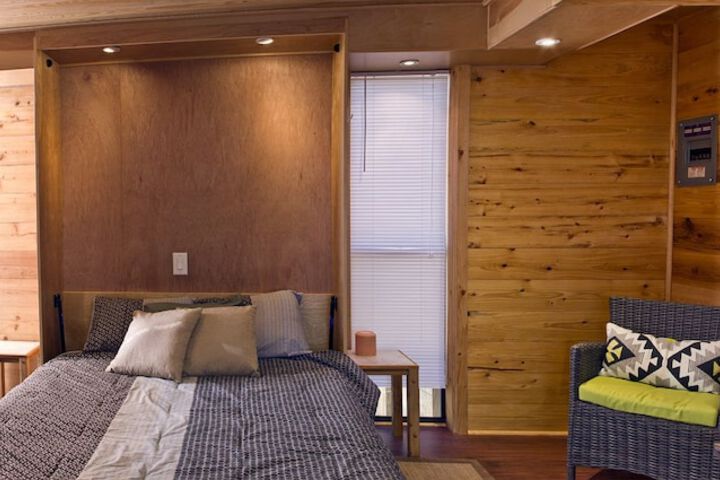 Room 14 of 39