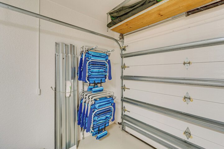 Englewood Vacation Rental w / Private Heated Pool!