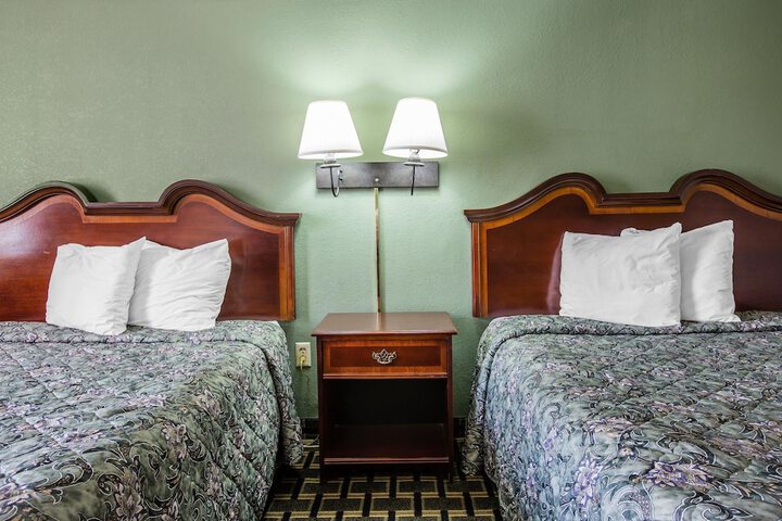 Rodeway Inn Laurens
