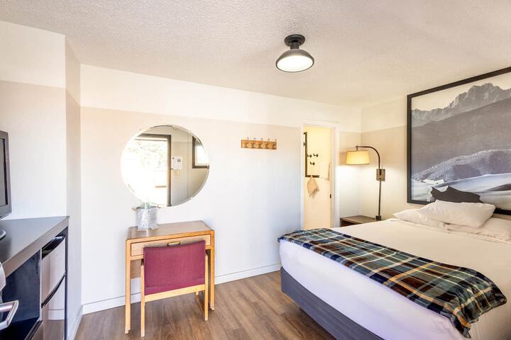 Room 42 of 53