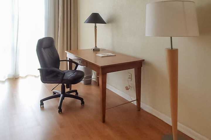 Room 26 of 38