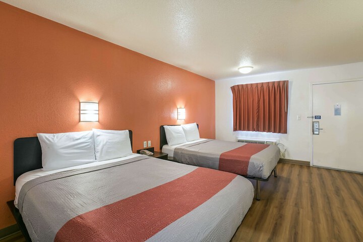 Room 21 of 30