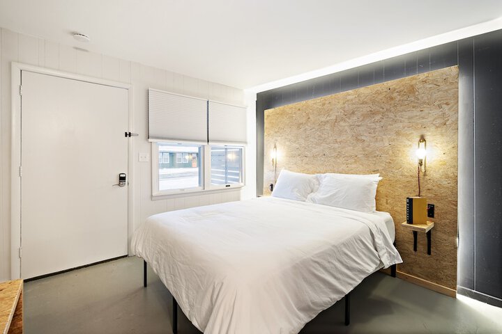 Room 26 of 44