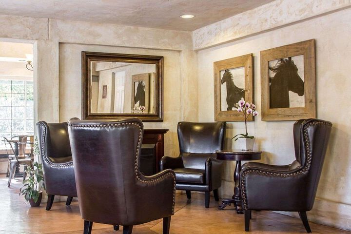 Hotel Interior 17 of 48