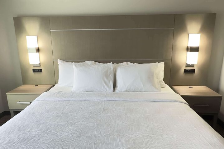 La Quinta Inn & Suites by Wyndham Jackson / Cape Girardeau
