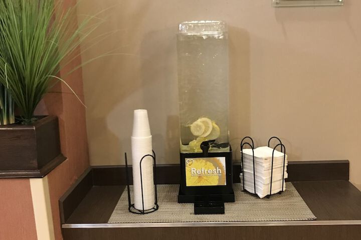 Hotel Interior 12 of 97