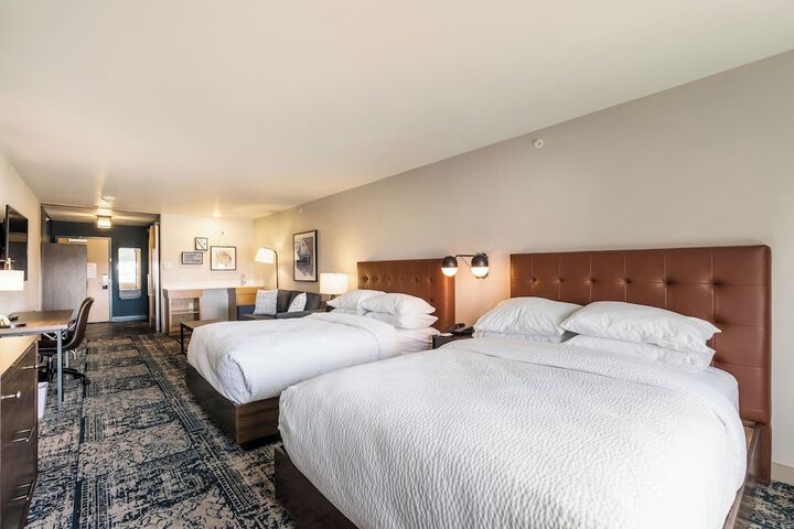Room 34 of 48