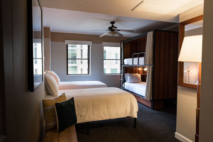 Room 20 of 43
