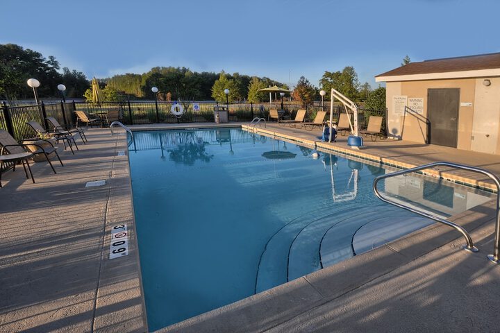 Pool 7 of 92