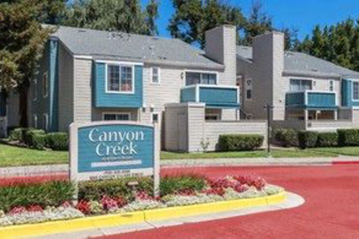 Global Luxury Suites in Downtown San Ramon